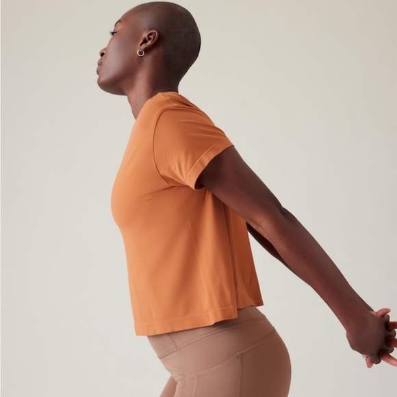 Athleta Ether Tee - Picture 3 of 4